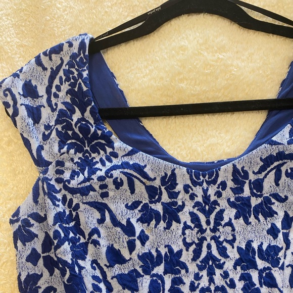 Blue Jacquard Shift Dress with Cut Out Back - Picture 7 of 7